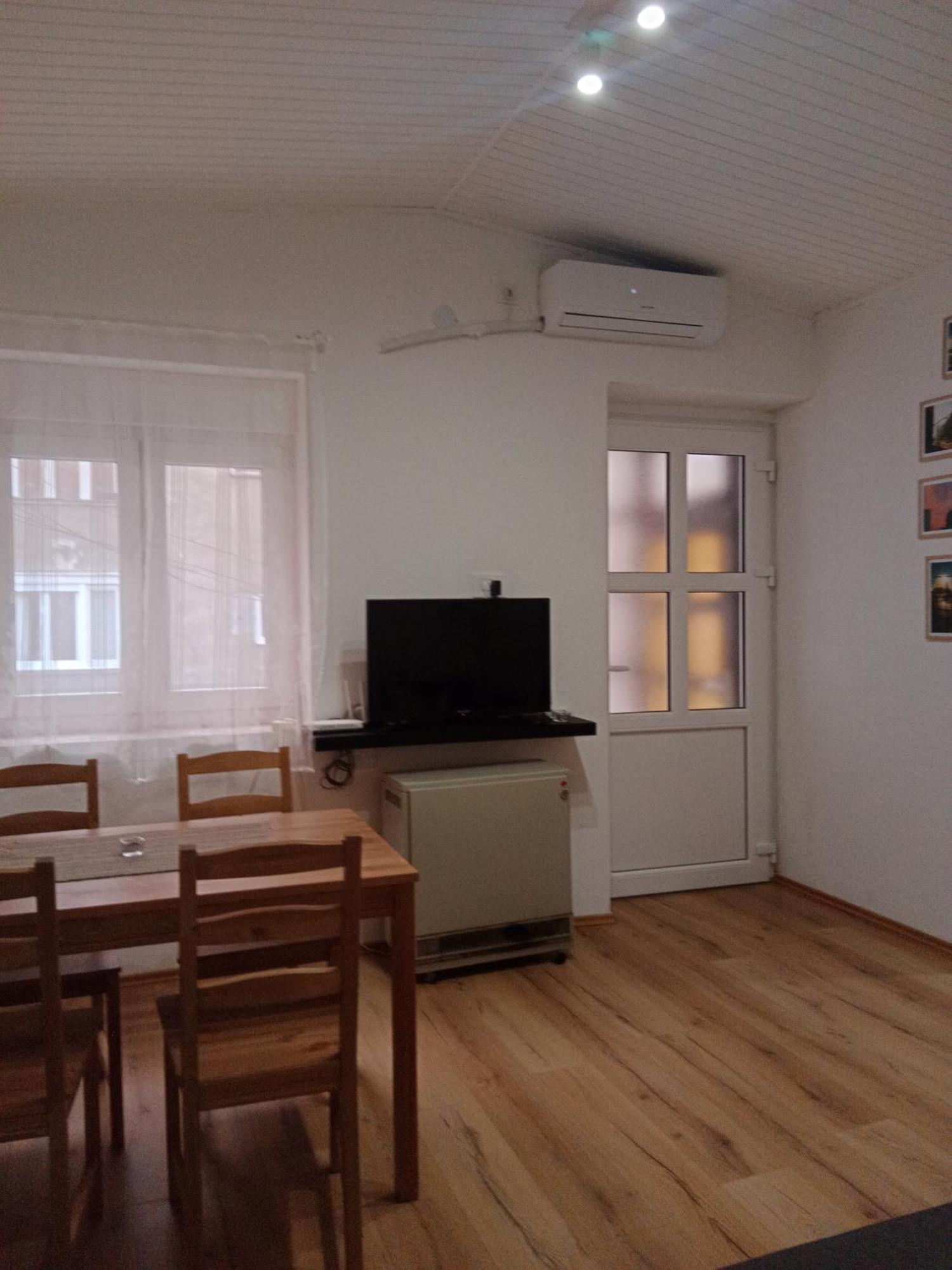 Visoki Vrh Apartman Belgrad Zewnętrze zdjęcie